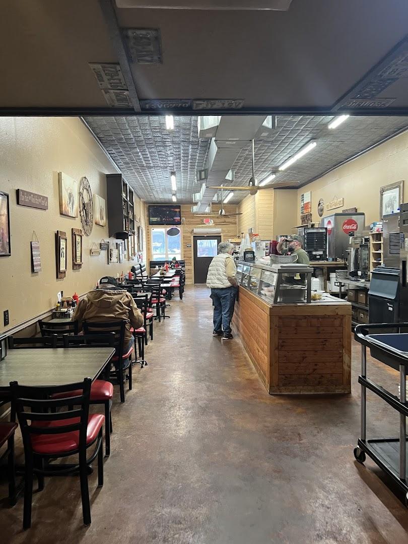 Panther Row Eatery